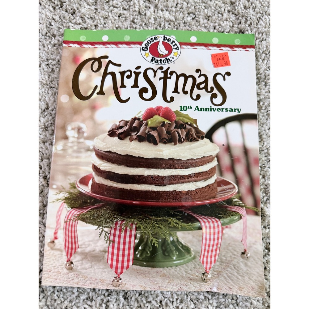 Gooseberry Patch Christmas 10th Anniversary Cookbook Crafting Guide Holiday DIY